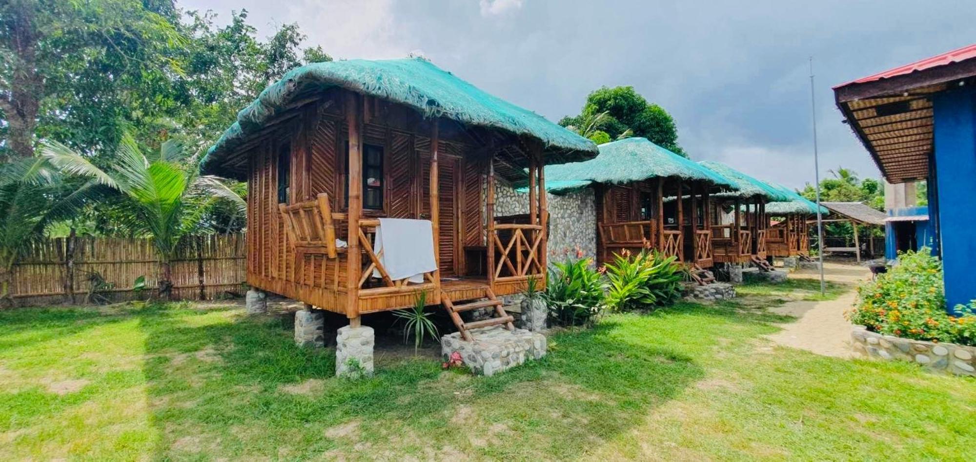 Mecaja Beach House Roxas  Bagian luar foto